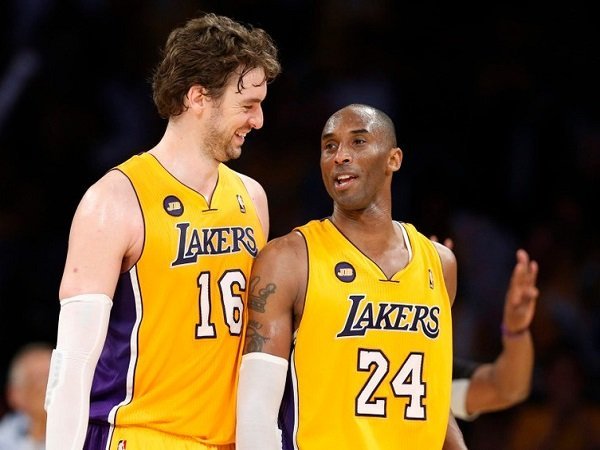Kobe Pernah Minta Lakers Pensiunkan Nomor Milik Gasol