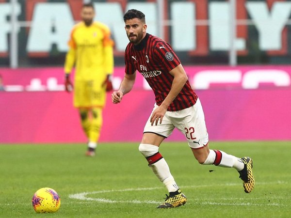 Musacchio Kecewa dengan Rumor Transfernya dari Milan