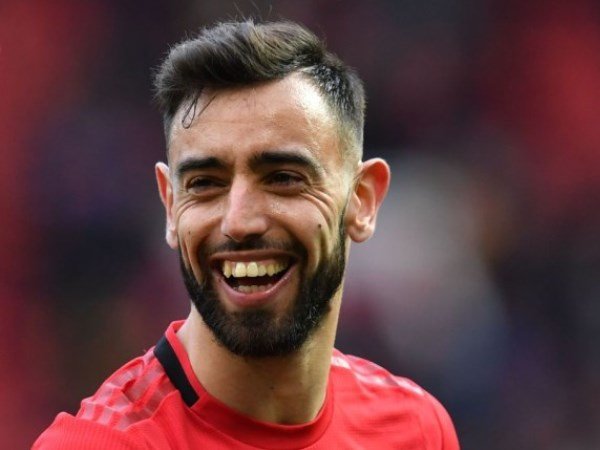 Fernandes Mengaku Tak Sabar Ingin Bermain Bersama Pogba Di MU