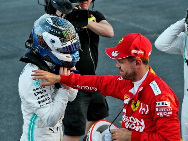 Ferrari Akui Siap Lihat Vettel Bela Tim Mercedes