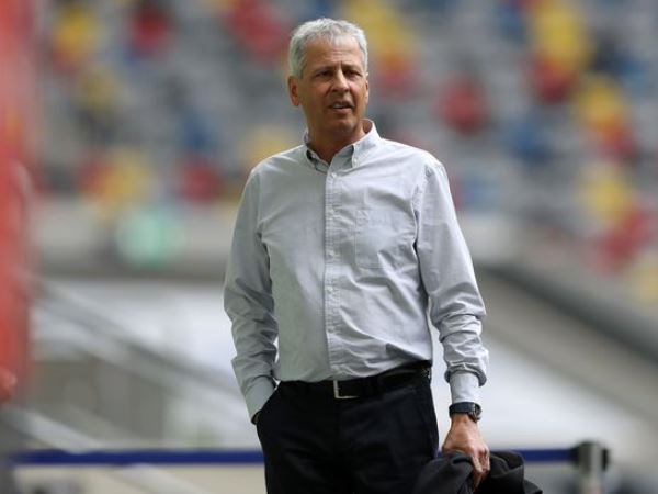 Lucien Favre Tetap Latih Borussia Dortmund Musim Depan