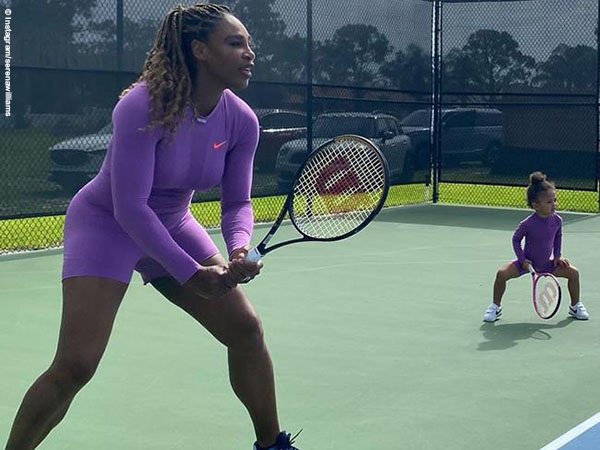 Keseruan Serena Williams Dan Anaknya Di Lapangan Tenis Tertangkap Kamera