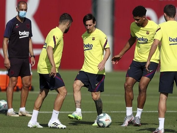 Lawan Espanyol, Barcelona Tak Diperkuat Empat Pemain