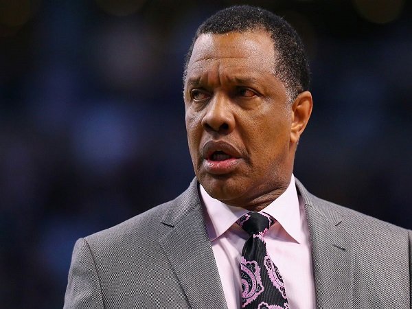 Alvin Gentry Tetap Dampingi Pelicans di Orlando