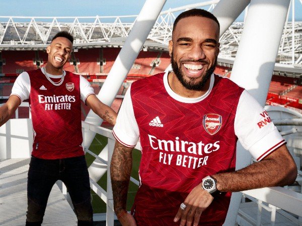 Arsenal Rilis Jersey Kandang Baru, Ada Pergantian Nomor Punggung