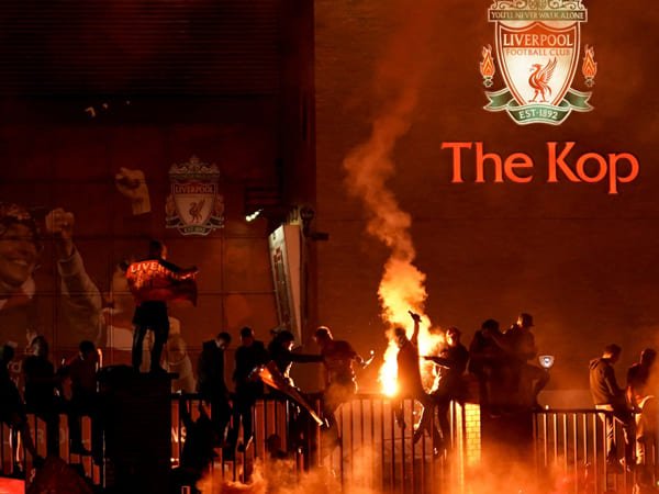 Liverpool Kecewa Pendukung Tetap Datang ke Anfield