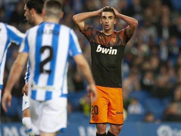 City Hampir Amankan Transfer Bintang Valencia, Milan dan United Gigit Jari
