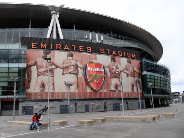 Arsenal Pecat 55 Anggota Staf, Para Pemain Merasa Dikhianati
