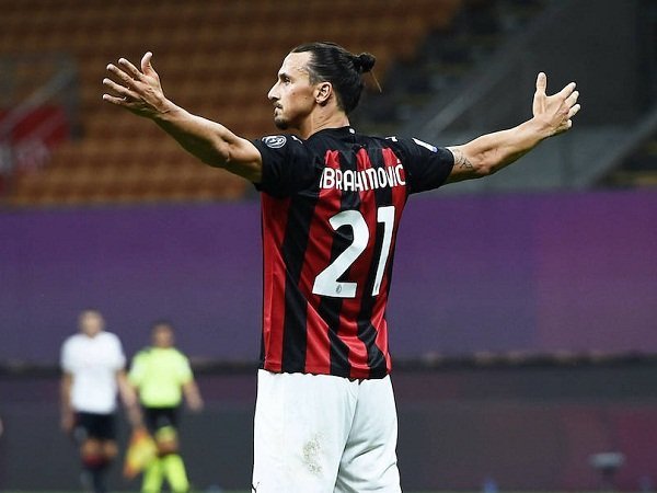 Zlatan Ibrahimovic Akan Kenakan No. 9 AC Milan, Filippo Inzaghi: Kutukan Sudah Berakhir
