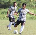 Latihan Perdana Semen Padang FC Hanya Diikuti 10 Pemain