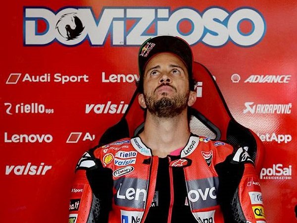 Stoner Heran Ducati Berani Lepas Dovizioso