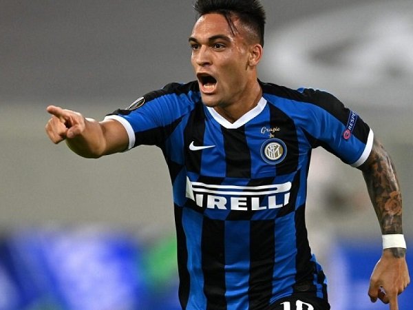 Lautaro Martinez bertahan di Inter Milan,