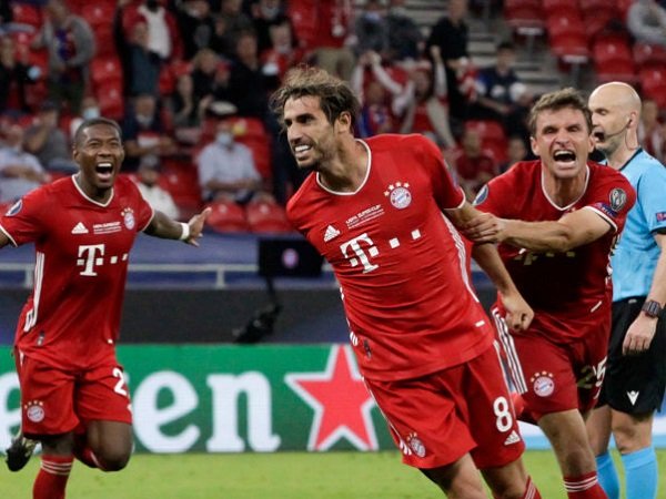Javi Martinez Kartu AS Bayern Munich di Piala Super Eropa
