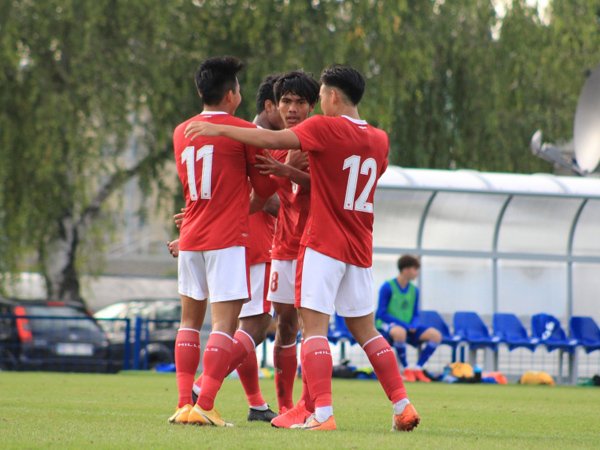 Timnas Indonesia U-19 asuhan Shin Tae-yong merayakan gol ke gawang Dinamo Zagreb