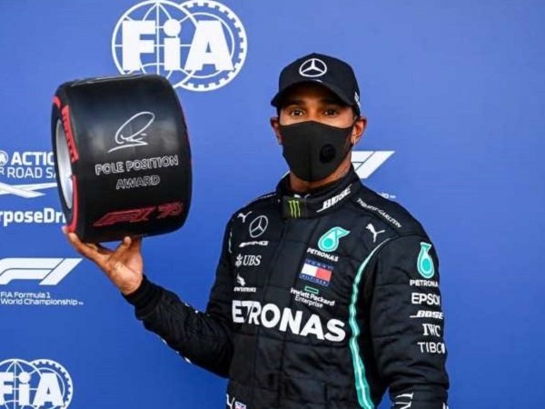 Pebalap andalan Mercedes, Lewis Hamilton. (Images: News18)