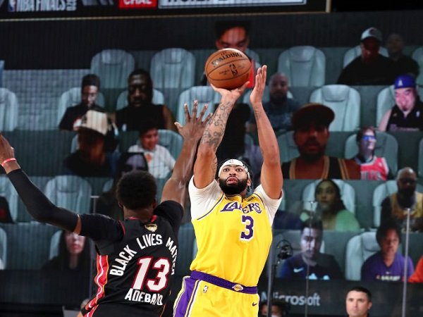 Los Angeles Lakers menangi game pertama NBA Final 2020.