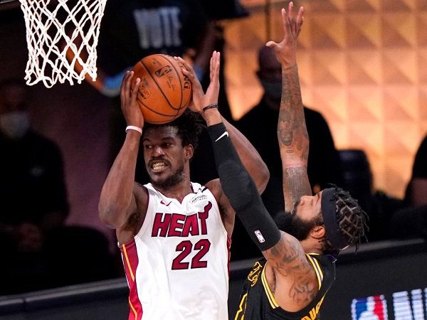 Jimmy Butler yakin Miami Heat dapat bangkit di game ketiga.