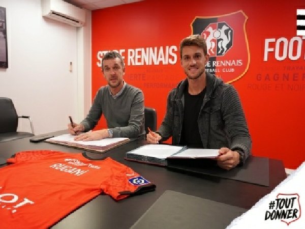Daniele Rugani resmi menjalani masa peminjaman di Rennes selama satu musim.