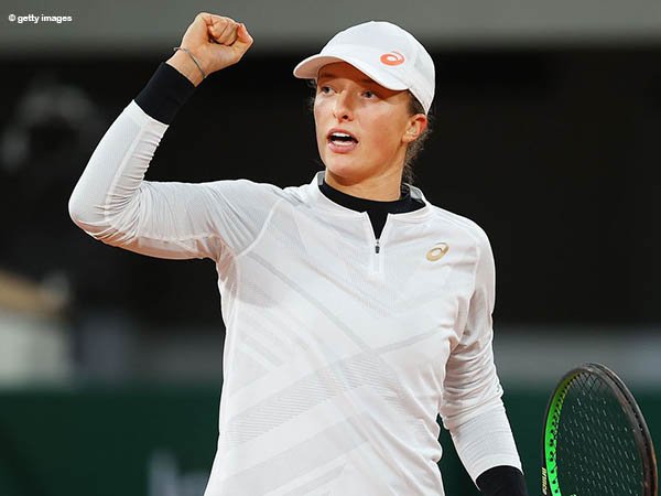 Iga Swiatek tantang Nadia Podoroska di semifinal French Open 2020
