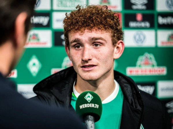 Josh Sargent Akui Idolakan LeBron James