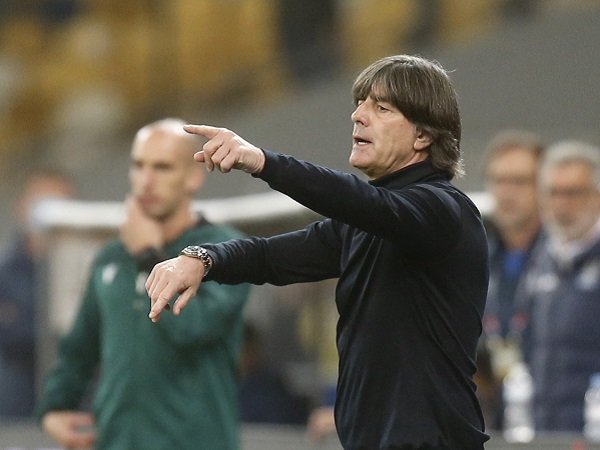 Joachim Low masih menaruh standar tinggi untuk timnas Jerman.