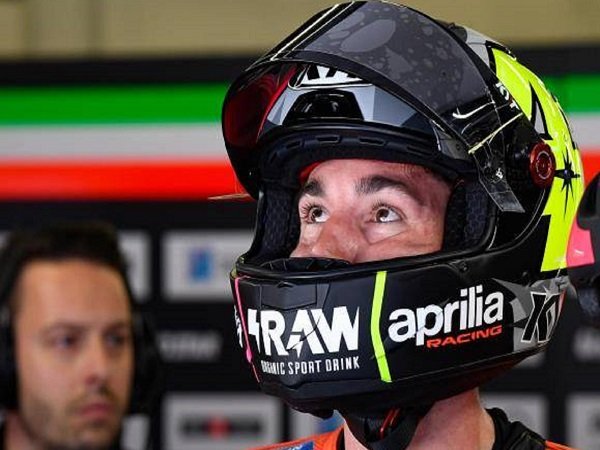 Aleix Espargaro mempunyai harapan agar kasus Andrea Iannone dapat tuntas secara cepat.