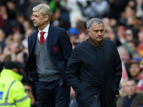 Arsene Wenger dan Jose Mourinho sering terlibat perseteruan