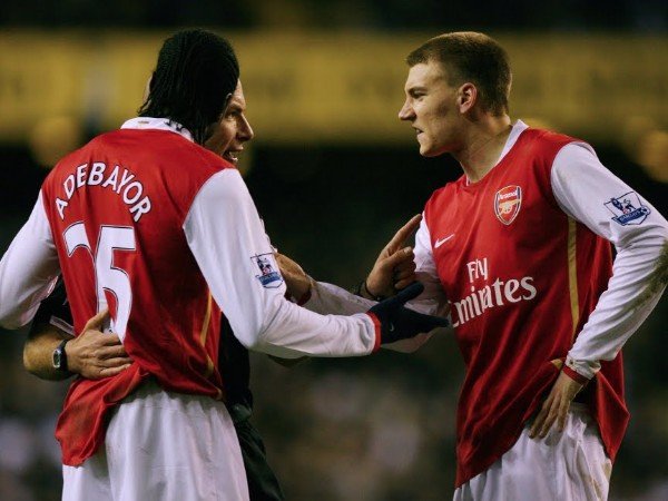 Nicklas Bendtner dan Emmanuel Adebayor tidak pernah akur saat mereka di Arsenal