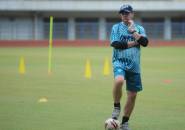 Robert Sebut Keputusan Persib Tetap Berlatih Adalah Reaksi Tepat