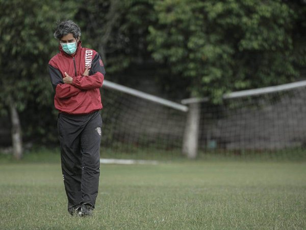 Pelatih Bali United, Stefano Cugurra Teco tak pulang ke Brasil meski Liga 1 diliburkan