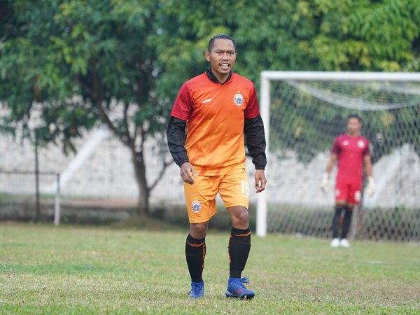 Pemain senior Persija Jakarta, Tony Sucipto