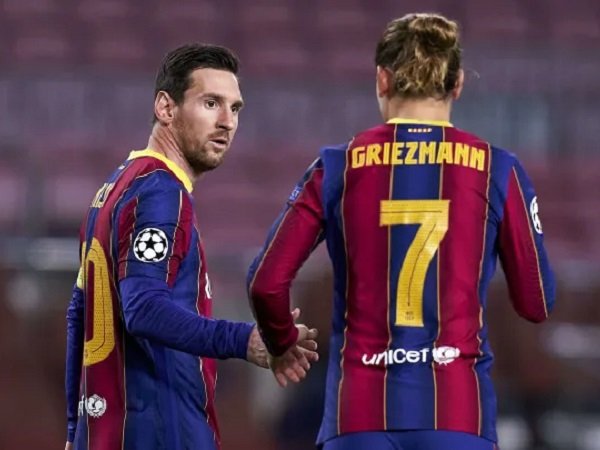 Kapten Barcelona, Lionel Messi bersama Antoine Griezmann. (Images: Getty)