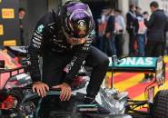 Terancam Pisah dengan Mercedes, Lewis Hamilton Pastikan Tak Akan Pensiun