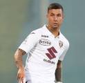 Inter dan AS Roma Saling Sikut Dapatkan Bek Torino Ini