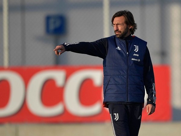Andrea Pirlo minta Juventus mulai serius kontra Cagliari.