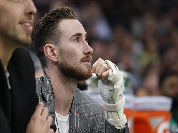 Boston Celtics bergerak cepat cari pengganti Gordon Hayward.