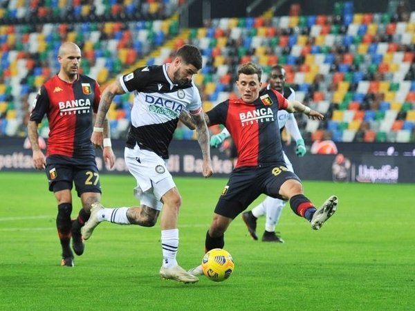 Pemain Udinese yaitu Rodrigo De Paul, mennjadi bintang kemenangan 1-0 timnya atas Genoa (23/11) / via Getty Images