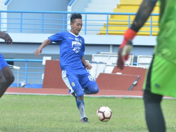 Gelandang Persib, Beckham Putra Nugraha