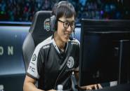 Superstar LoL Amerika Utara Doublelift Resmi Pensiun dari Pro Play