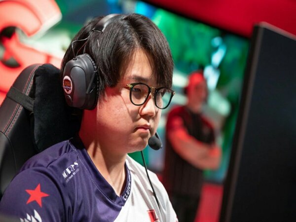 Mantan Top Laner Evil Geniuses Huni Resmi Pindah ke TSM