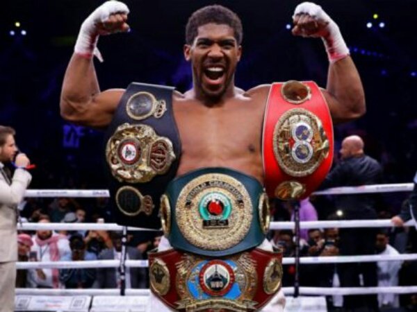 Anthony Joshua Bela Daniel Dubois yang Dianggap Mudah Menyerah