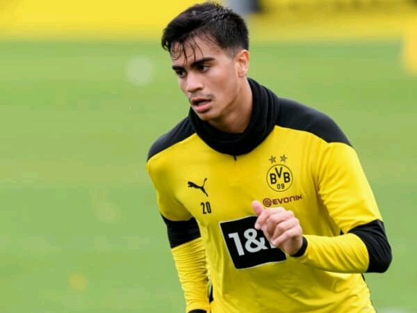 Michael Zorc konfirmasi bahwa Borussia Dortmund tak berencana lebih awal menghentikan kontrak Reinier Jesus