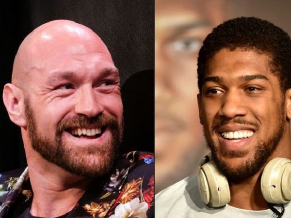 Tyson Fury menantang Anthony Joshua untuk berduel. (Images: Getty)