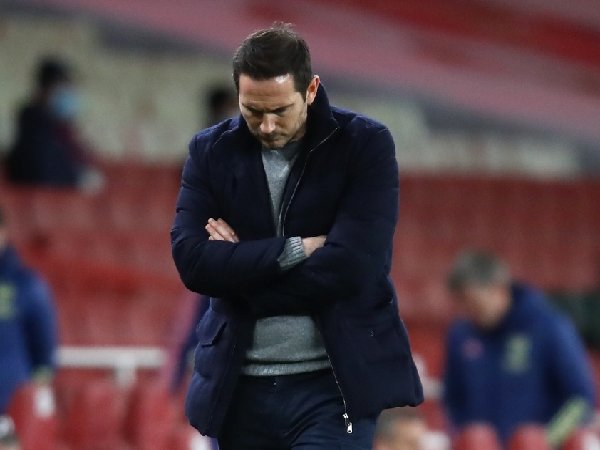 Frank Lampard kecewa Chelsea kalah di Derby London melawan Arsenal.