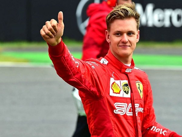 Mick Schumacher tetap anggap sang ayah sebagai pebalap F1 terbaik.