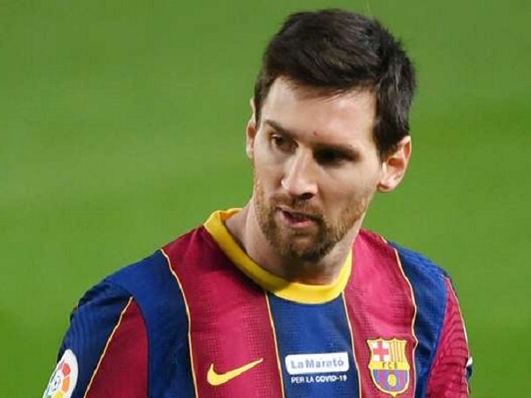 Ronald Koeman pastikan Lionel Messi bakal bermain lawan Huesca.