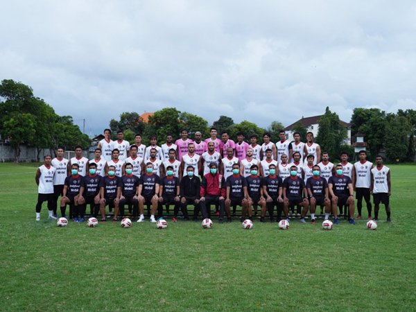 Skuat Bali United bersiap untuk kembali berlatih