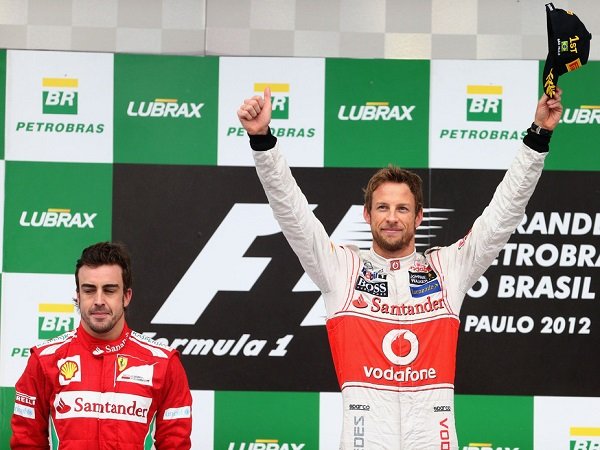 Jenson Button mengaku hampir hijrah ke Ferrari di tahun 2013 silam.