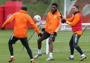 Timothy Fosu-Mensah Jelaskan Alasan Transfernya dari MU ke Bayer Leverkusen