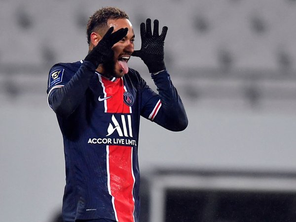 Striker Paris Saint-Germain, Neymar.